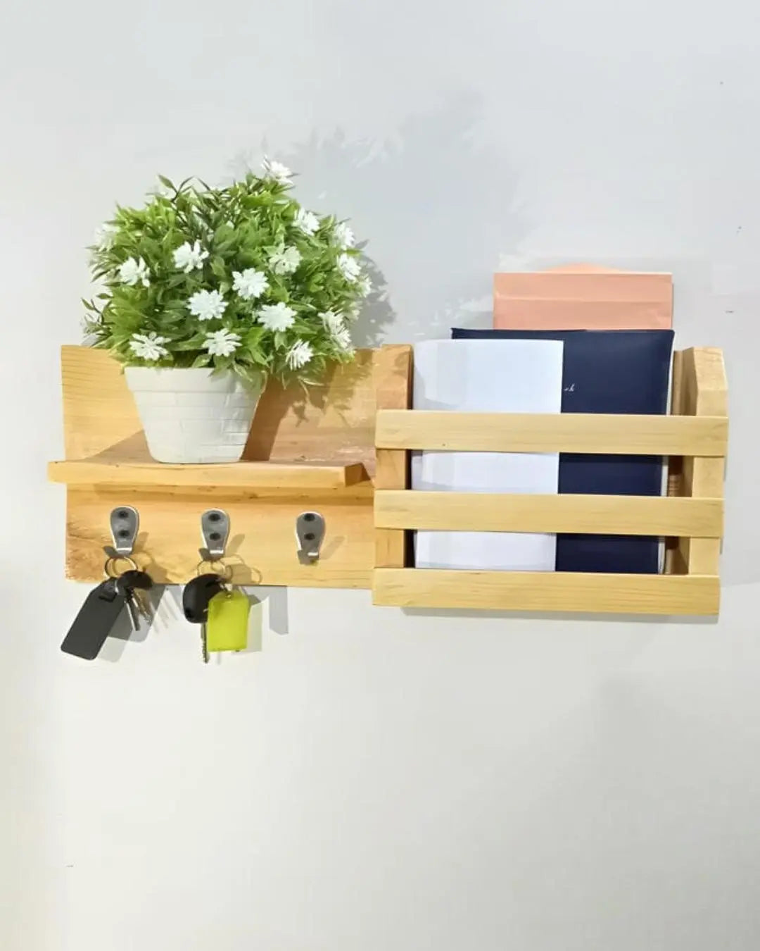 Wooden Key Holder Rack Xeili owner